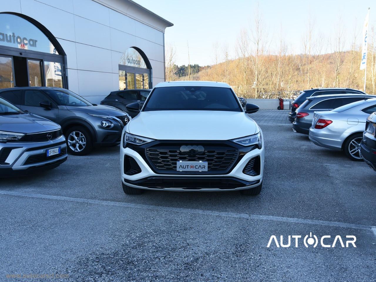 AUDI Q8 e-tron 55 quattro S line edition