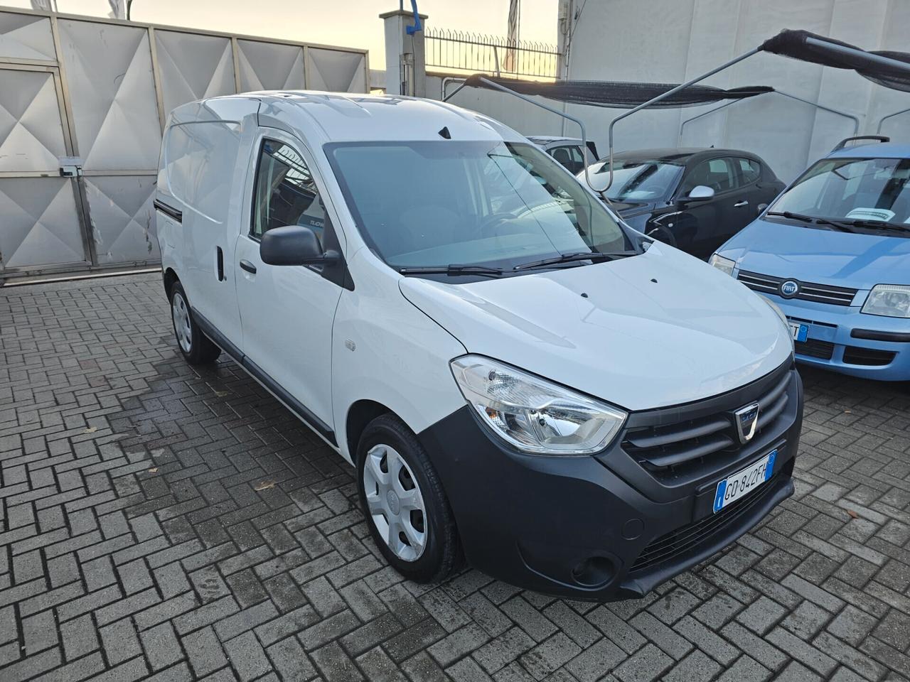 Dacia Dokker 1.6 Furgone Gpl casa madre