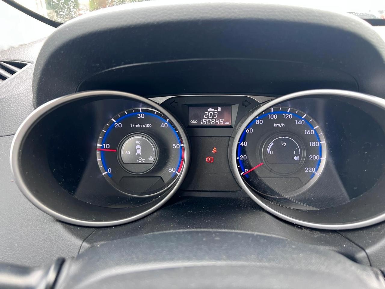 Hyundai iX35 1.7 CRDi 2WD Xpossible