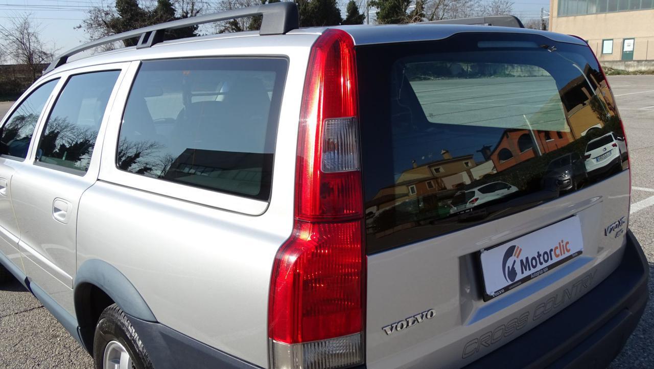 VOLVO XC70 2.4i turbo 20V cat AWD T XC