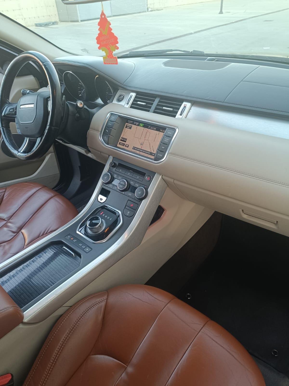 Land Rover Range Evoque 2.2 TD4 5p. Prestige