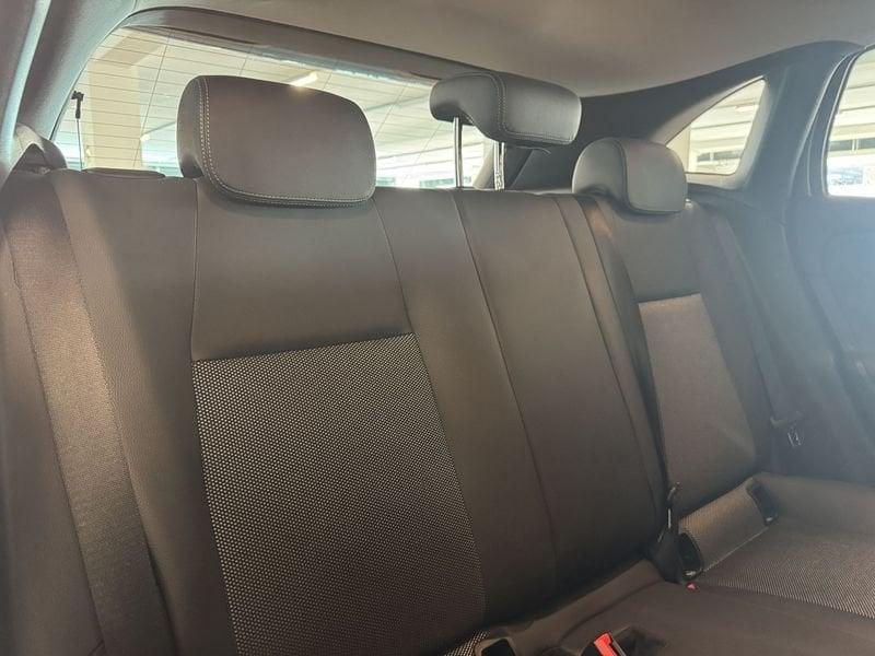 Mercedes-Benz GLA GLA 180 d Automatic Business Extra