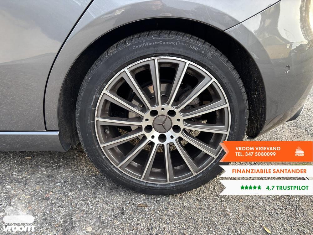 MERCEDES Classe A (W177) A 180 Automatic Sport