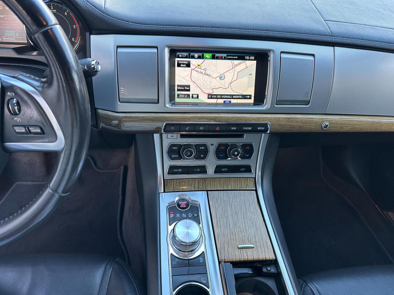 Jaguar XF Berlina XF 2.2d Luxury 200cv auto