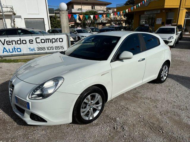 ALFA ROMEO Giulietta 1.6 JTDm-2 105 CV Distinctive