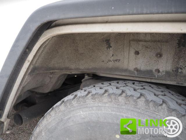 MERCEDES-BENZ G 240 GD corto
