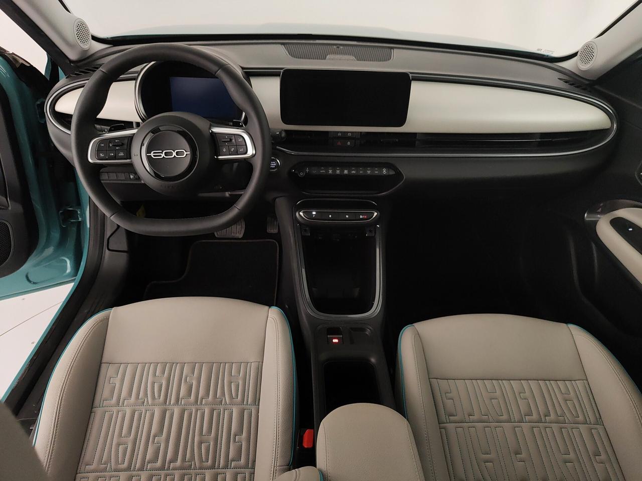 Fiat 600 Hybrid 110 CV DCT MHEV La Prima