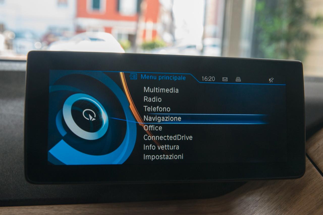 BMW i3 90AP CV170 ADVANTAGE OK NEOPATENTATI PELLE NAVI CERCHI 19 AUTOMATICO