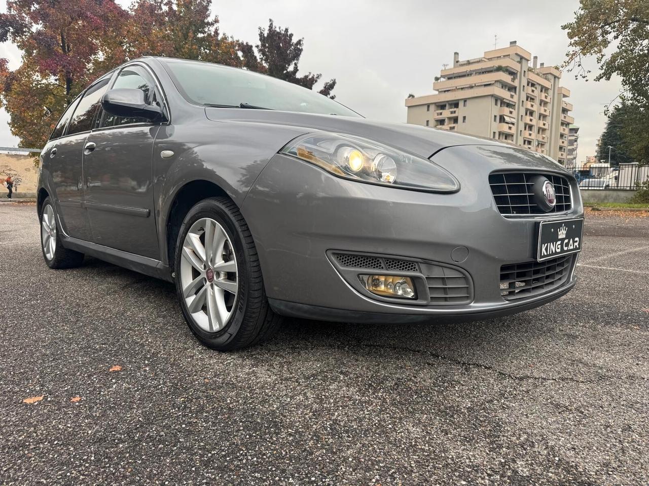 Fiat Croma 2.2 MPI 16V EMOTION