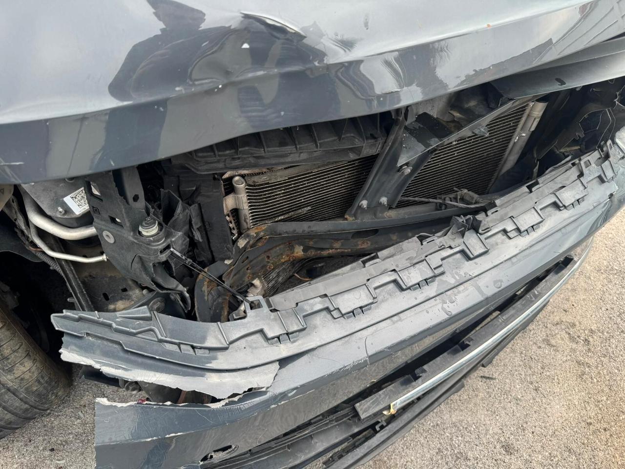 VW Tiguan 2.0 TDI 150 CV DSG Elegance-2021