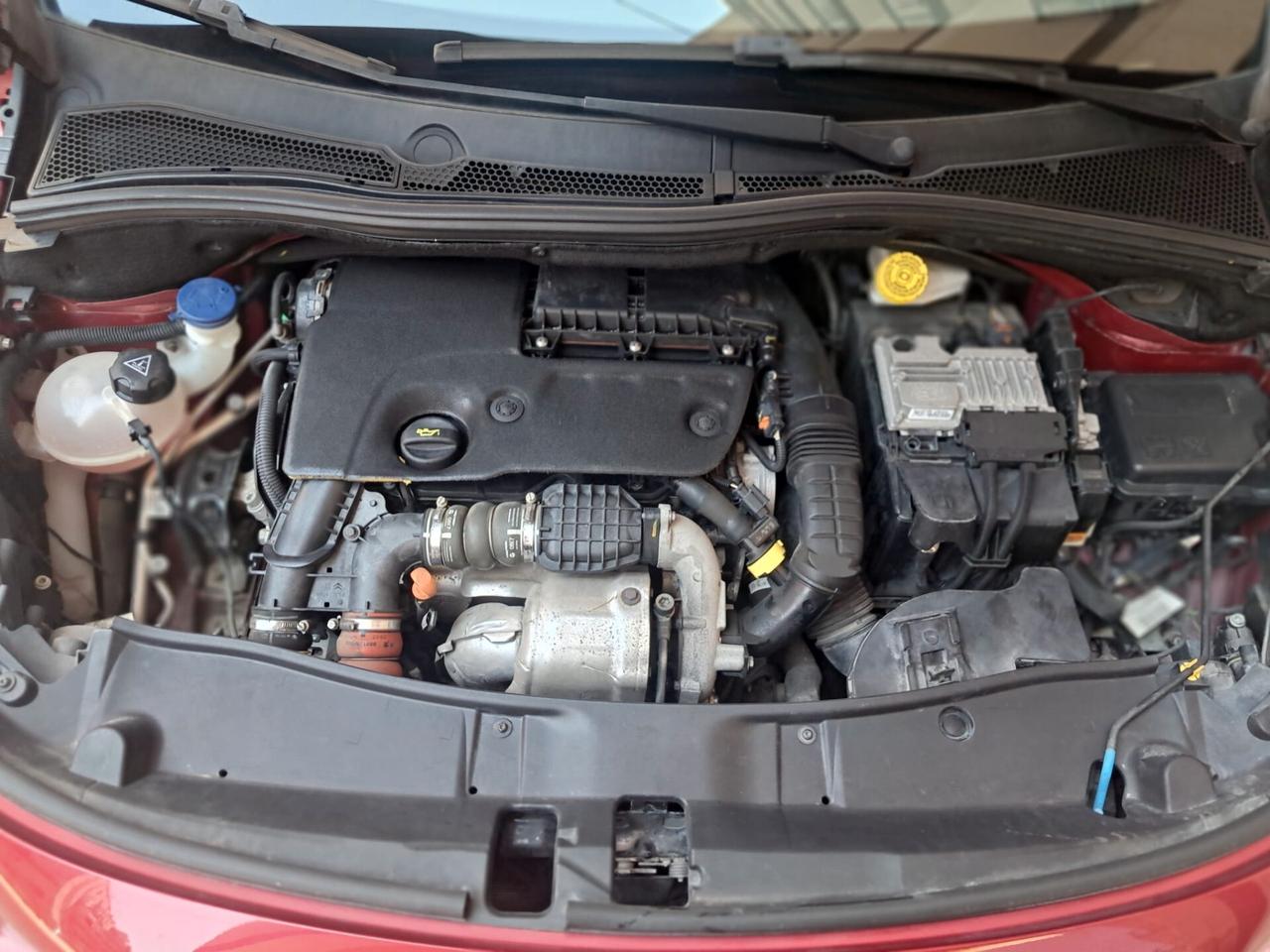 PEUGEOT 2008 1.6 Diesel GtLine-COME NUOVA-Euro9490-