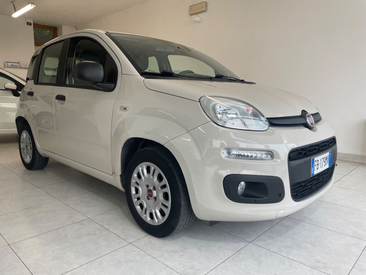 Fiat Panda 1.2 Lounge 51 kw NEOPATENTATI