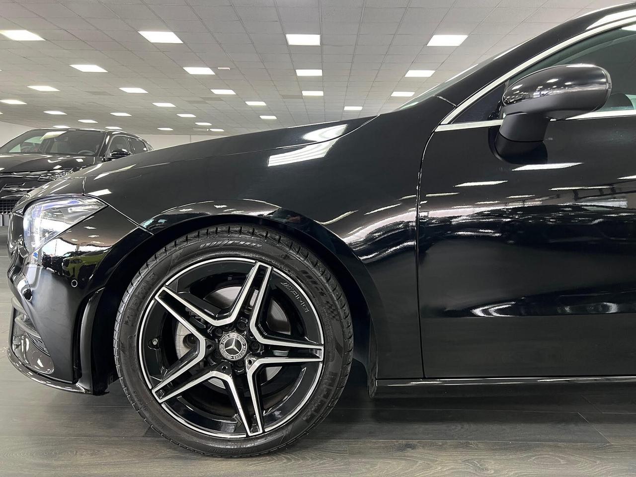 Mercedes-Benz CLA 200 d Shooting Brake Premium