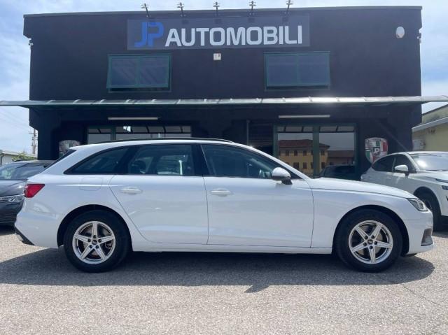 Audi A4 V 2019 Avant 35 2.0 tdi mhev Business 163cv s-tronic LED PDC