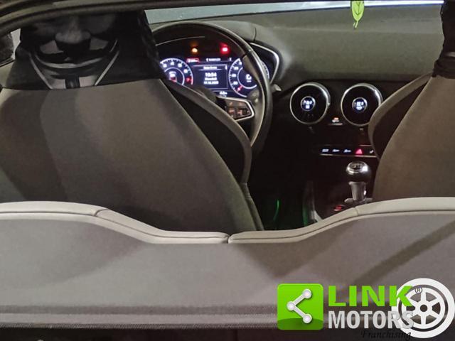 AUDI TT Coupé 2.0 TFSI S line