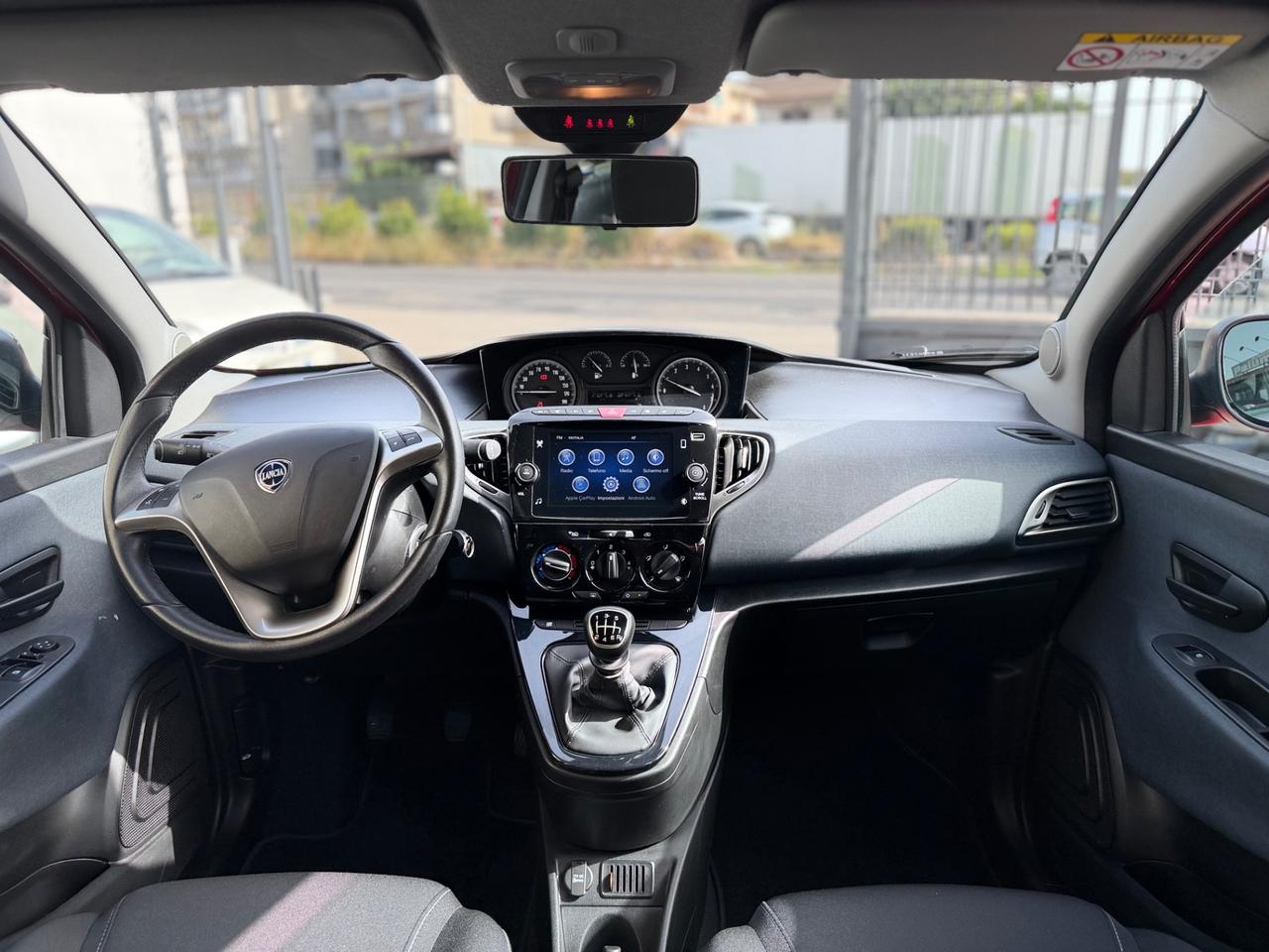 Lancia Ypsilon 1.0 FireFly 5 porte S&S Hybrid 32 MILA KM