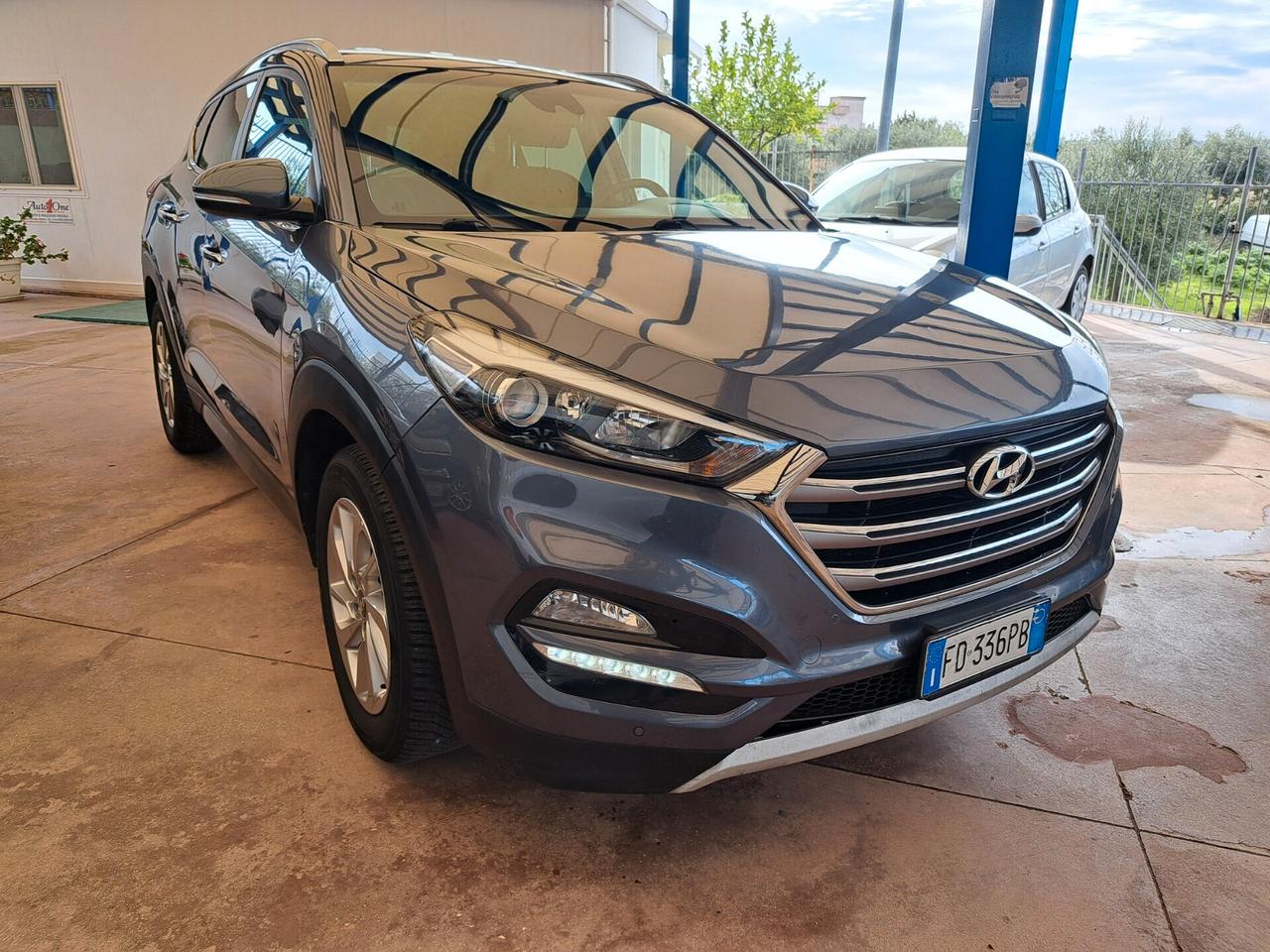 Hyundai Tucson 1.7 CRDi XPOSSIBLE + GANCIO TRAINO