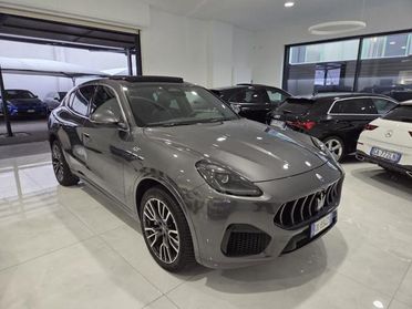 MASERATI Grecale MHEV 300 CV AWD GT Tetto Apribile