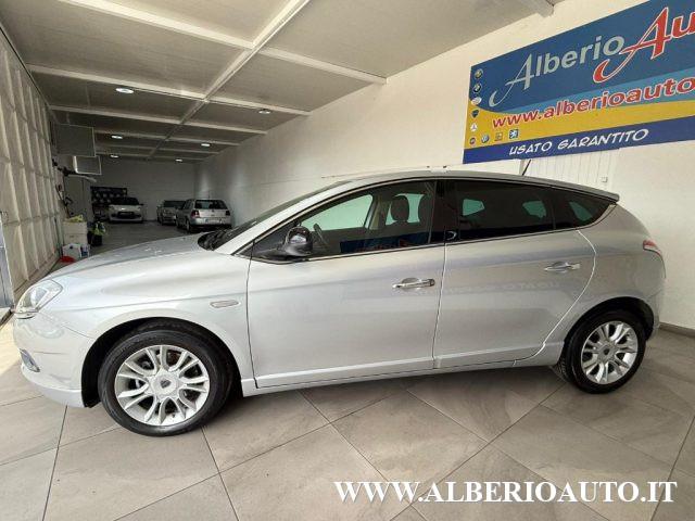 LANCIA Delta 1.6 MJT DPF Silver