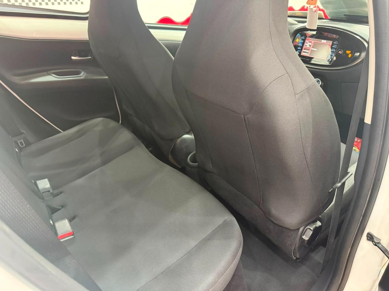 Toyota Aygo X 1.0 72cv 5 porte Lounge - 2023