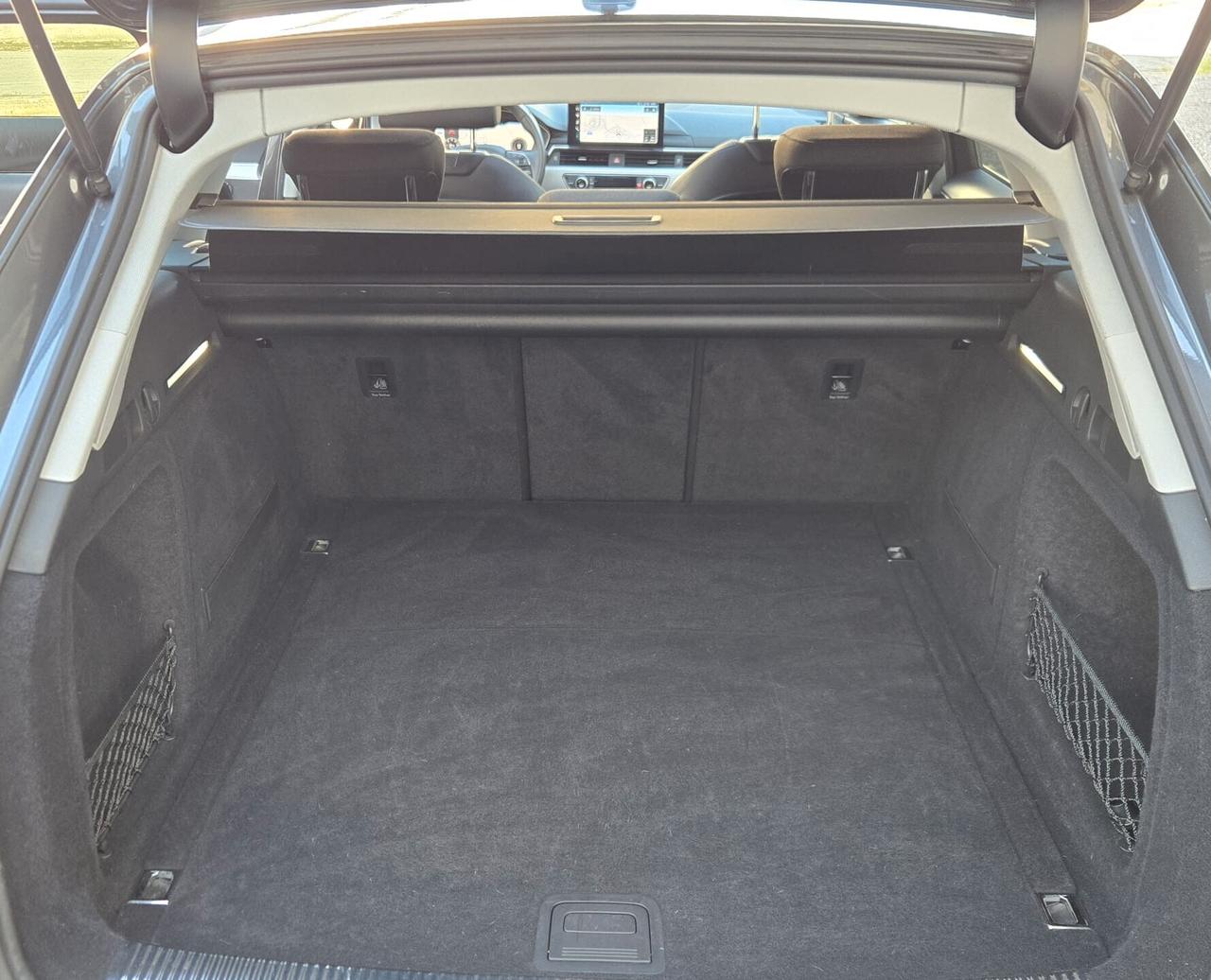 Audi A4 Avant 40 TDI quattro S line tetto e matrix
