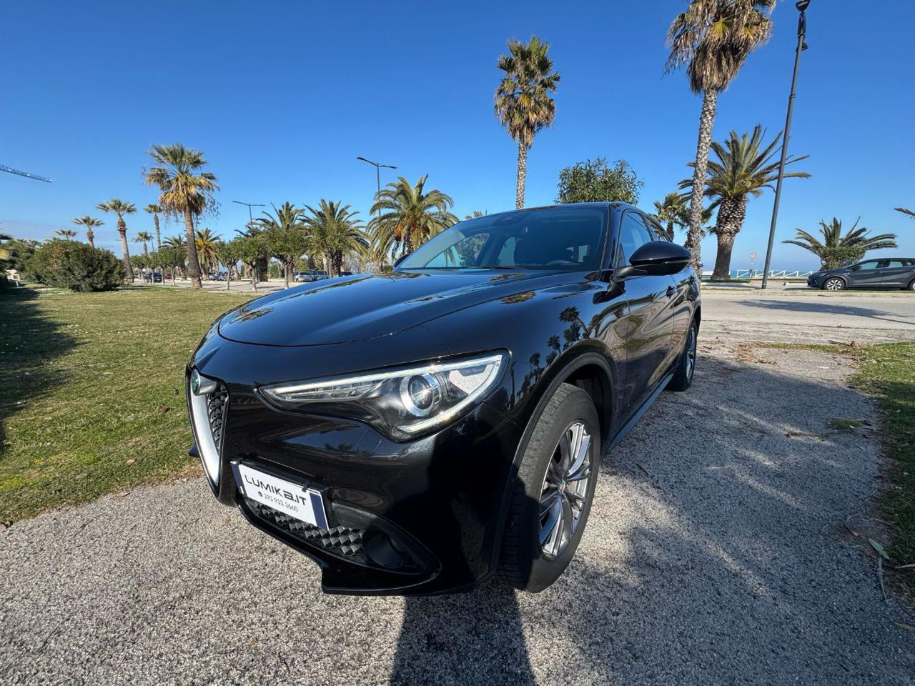 Alfa Romeo Stelvio 2.2 t Business Q4 210cv auto