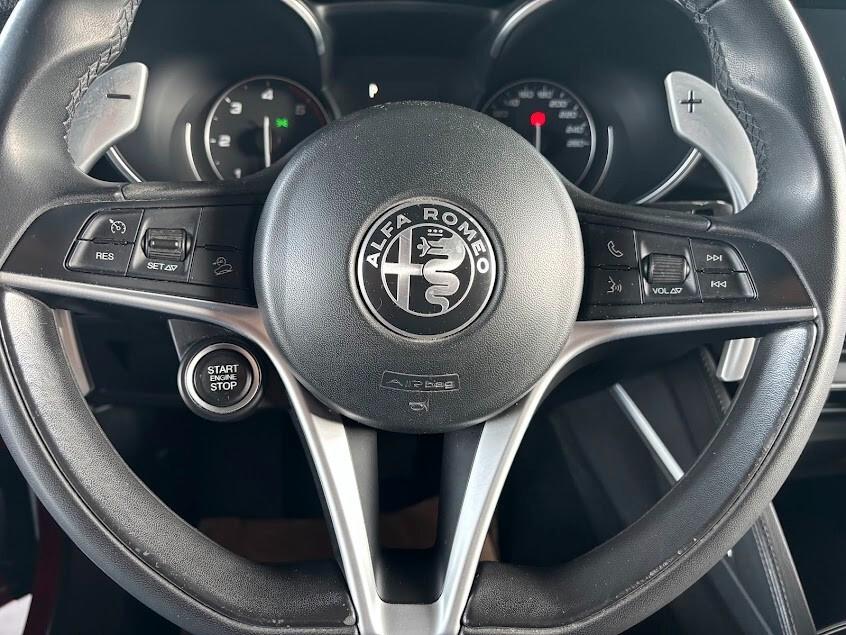 Alfa Romeo Stelvio 2.2 TD l 150 CV AT8 RWD