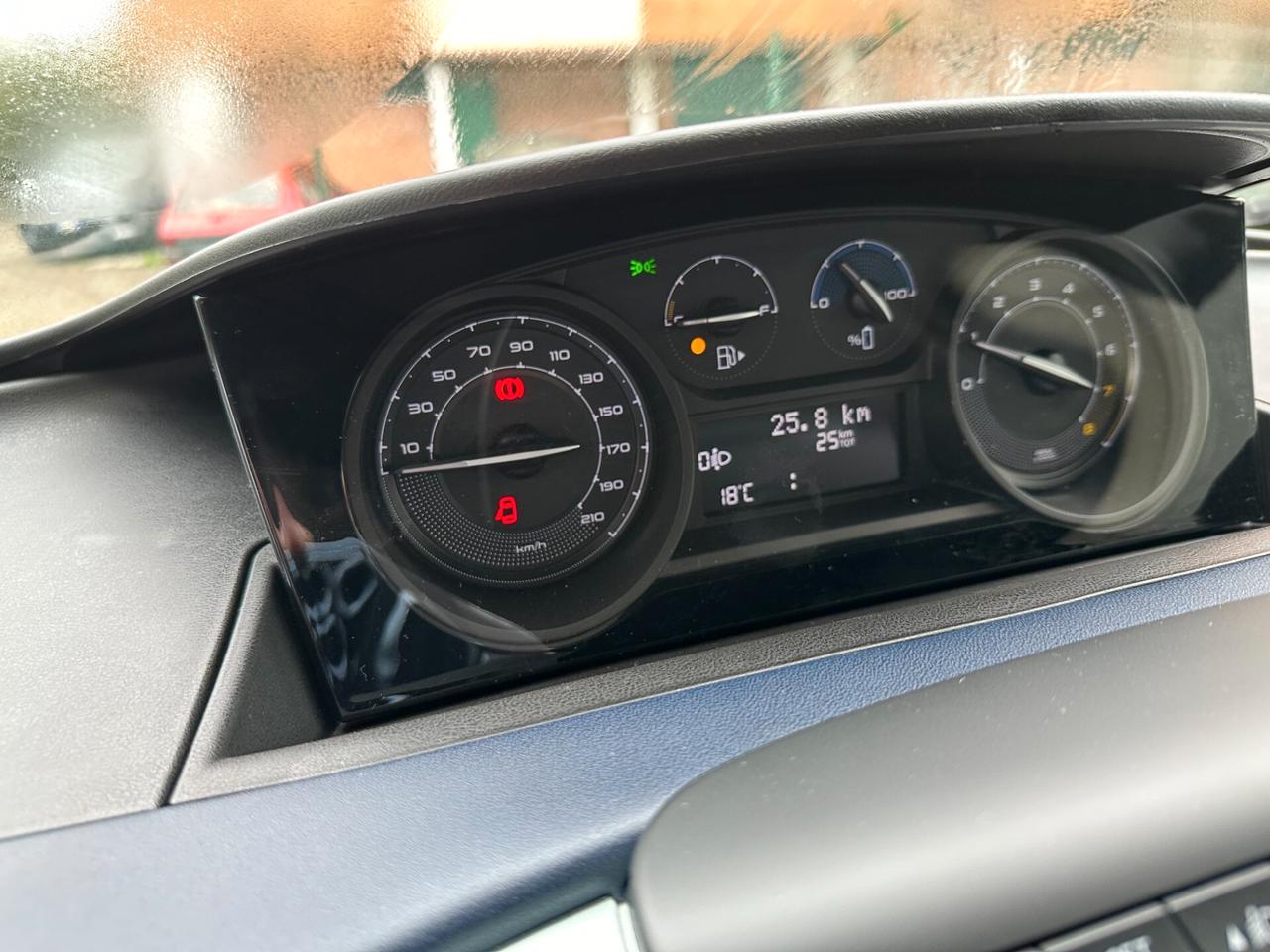 Lancia Ypsilon 1.0 Hybrid Oro Km Zero