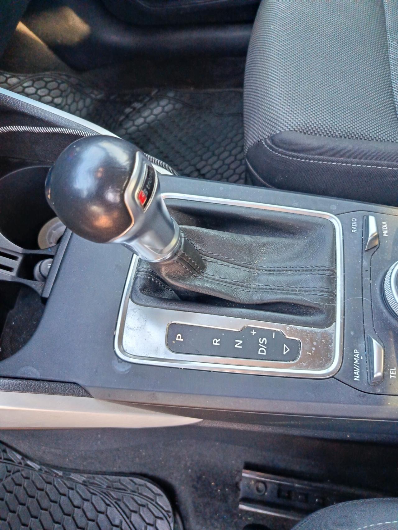 Audi Q2 30 TDI Business Design