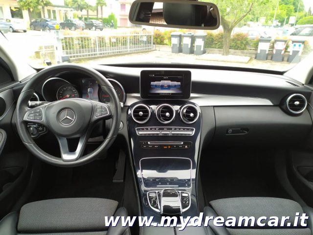 MERCEDES-BENZ C 220 d S.W. 4Matic Auto Sport