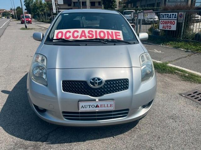Toyota Yaris 1.3 3 porte
