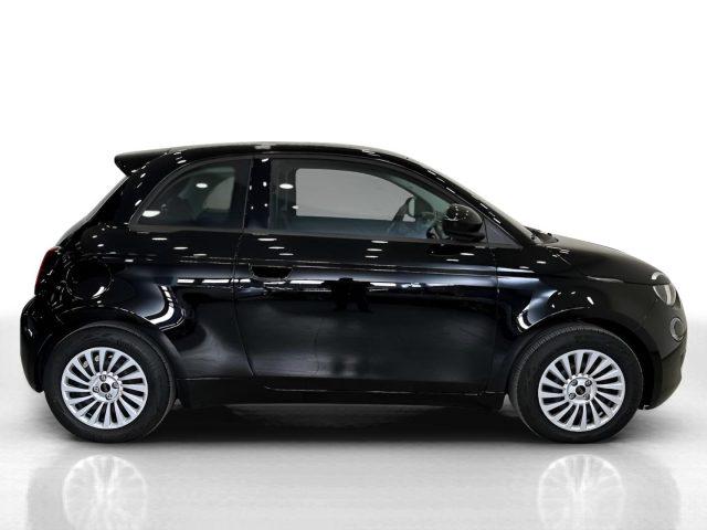 FIAT 500e Action Berlina 23,8 kWh - NEOPATENTATI