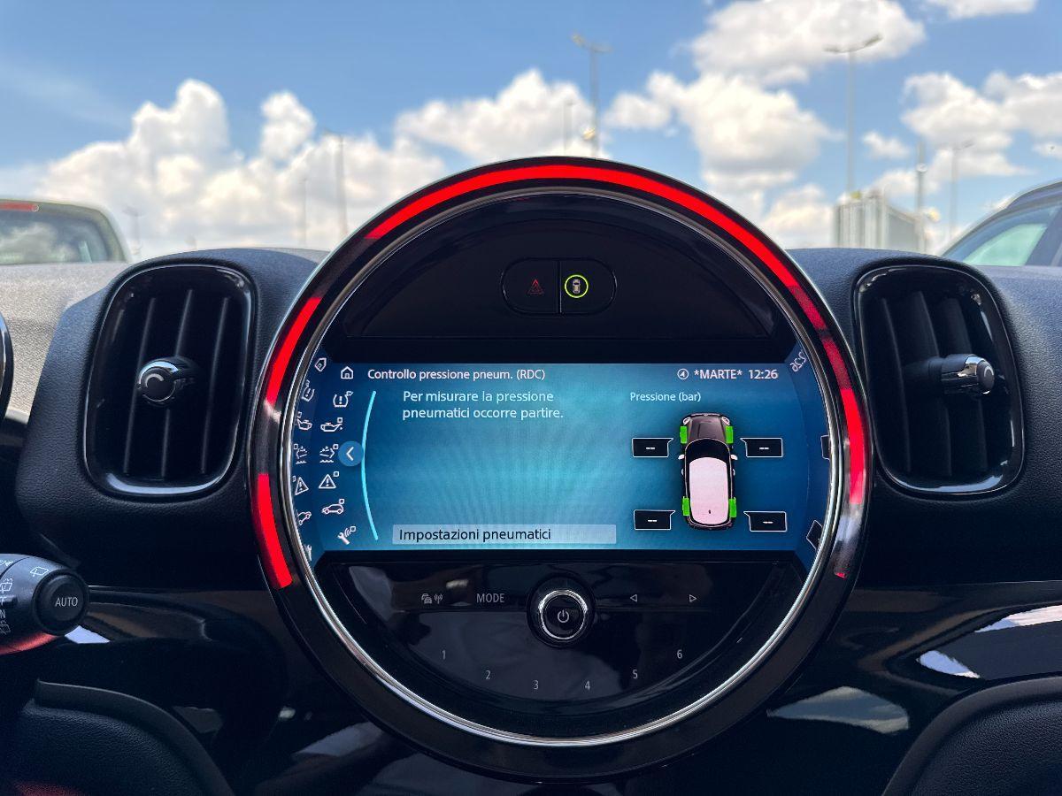 MINI - Countryman Mini 2.0 Cooper D auto#FARI FULL LED!