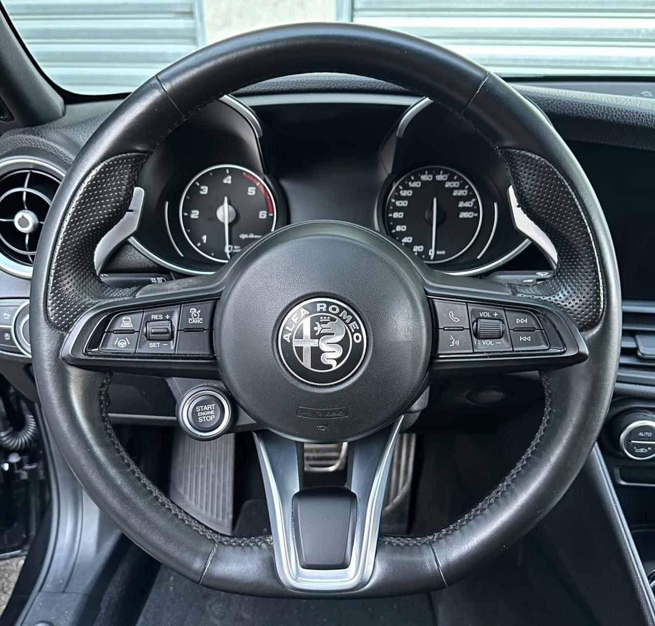 Alfa Romeo Giulia 2.2 TD 210cv AT8 Q4 Veloce