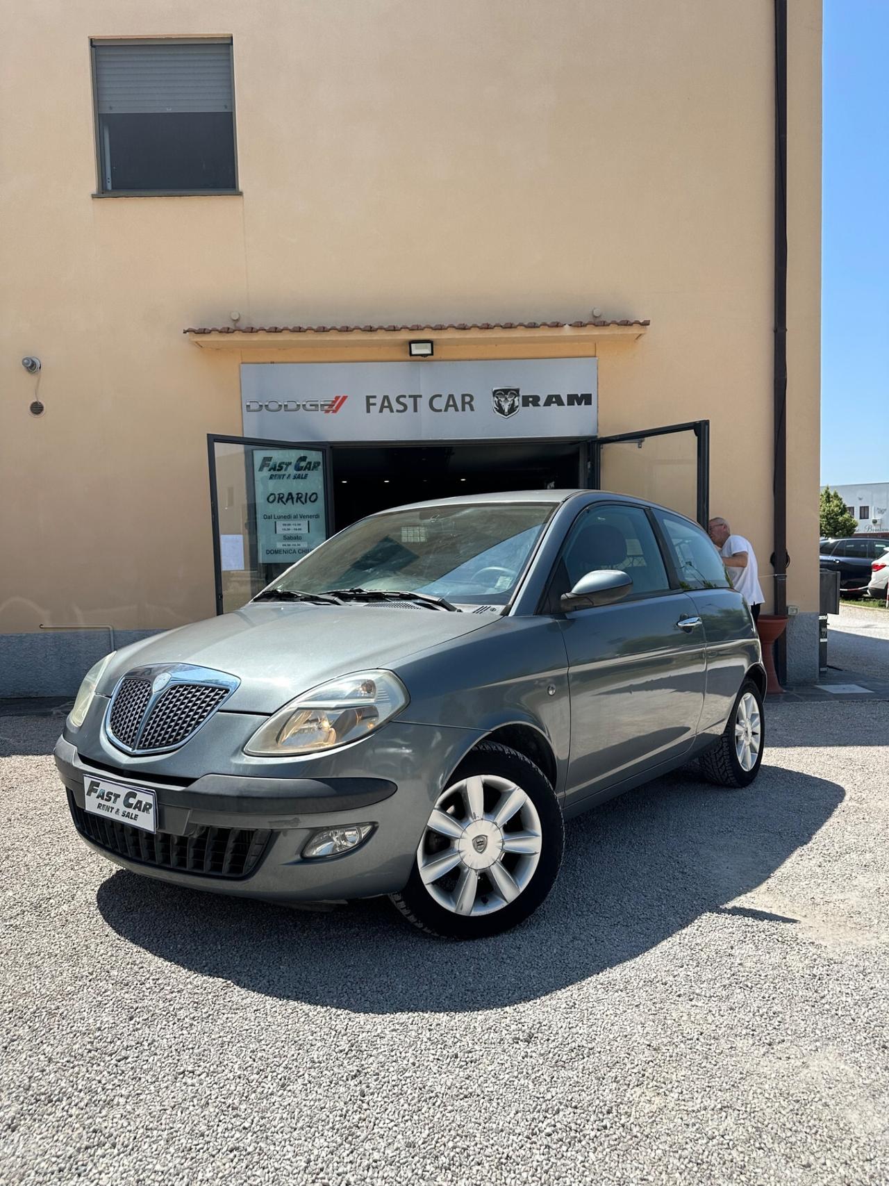 Lancia Ypsilon 1.3 Multijet 16V Platino