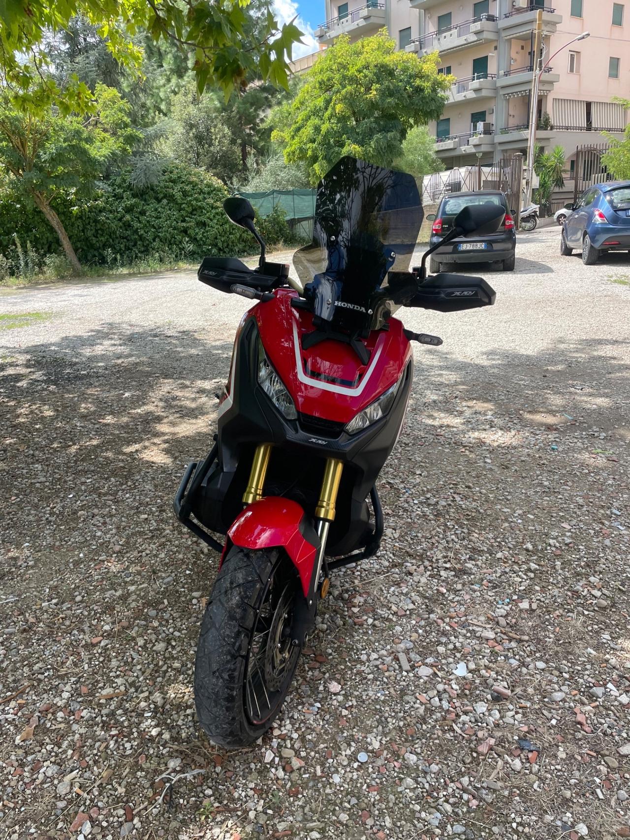 Honda X-ADV 750