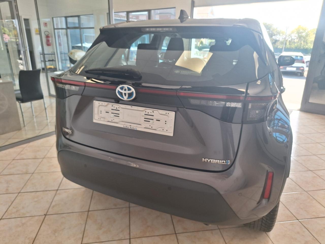 Toyota Yaris Cross 1.5 Hybrid 5p. E-CVT Business