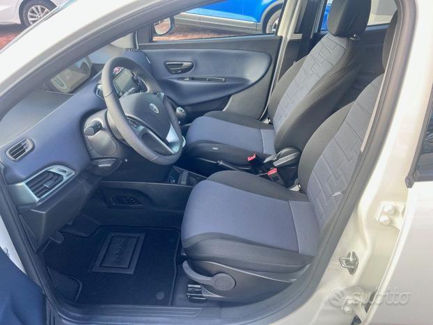 LANCIA Ypsilon 1.0 FireFly 5 porte S&S Hybrid Go