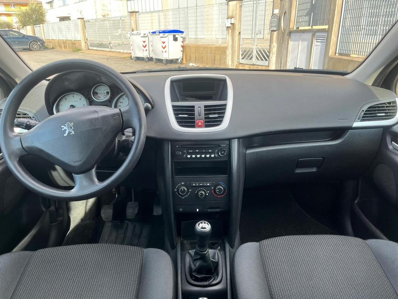 Peugeot 207 1.4 HDi 70CV 5p. XS