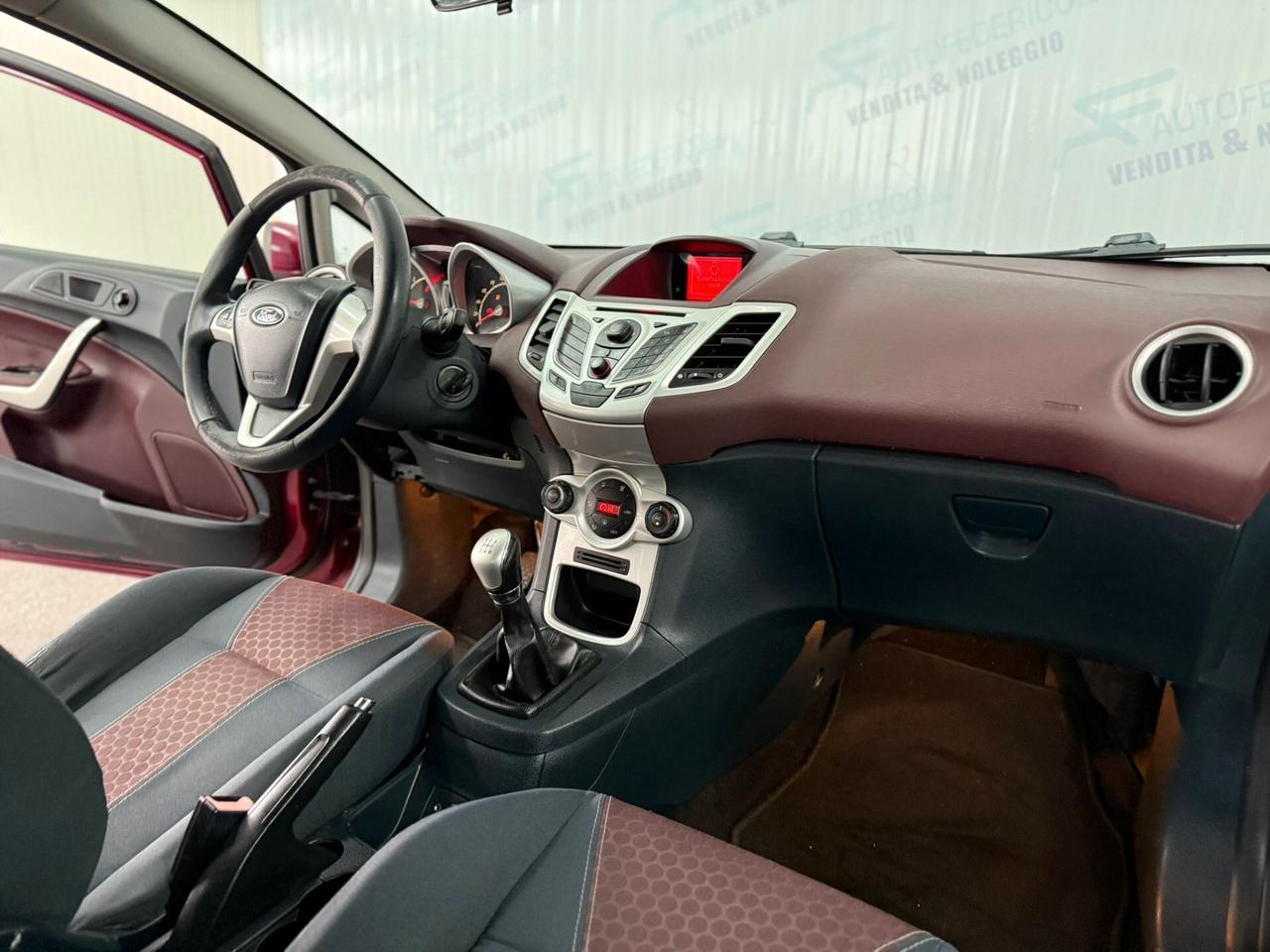 Ford Fiesta 1.4 Tdci 68cv 3 porte Titanium