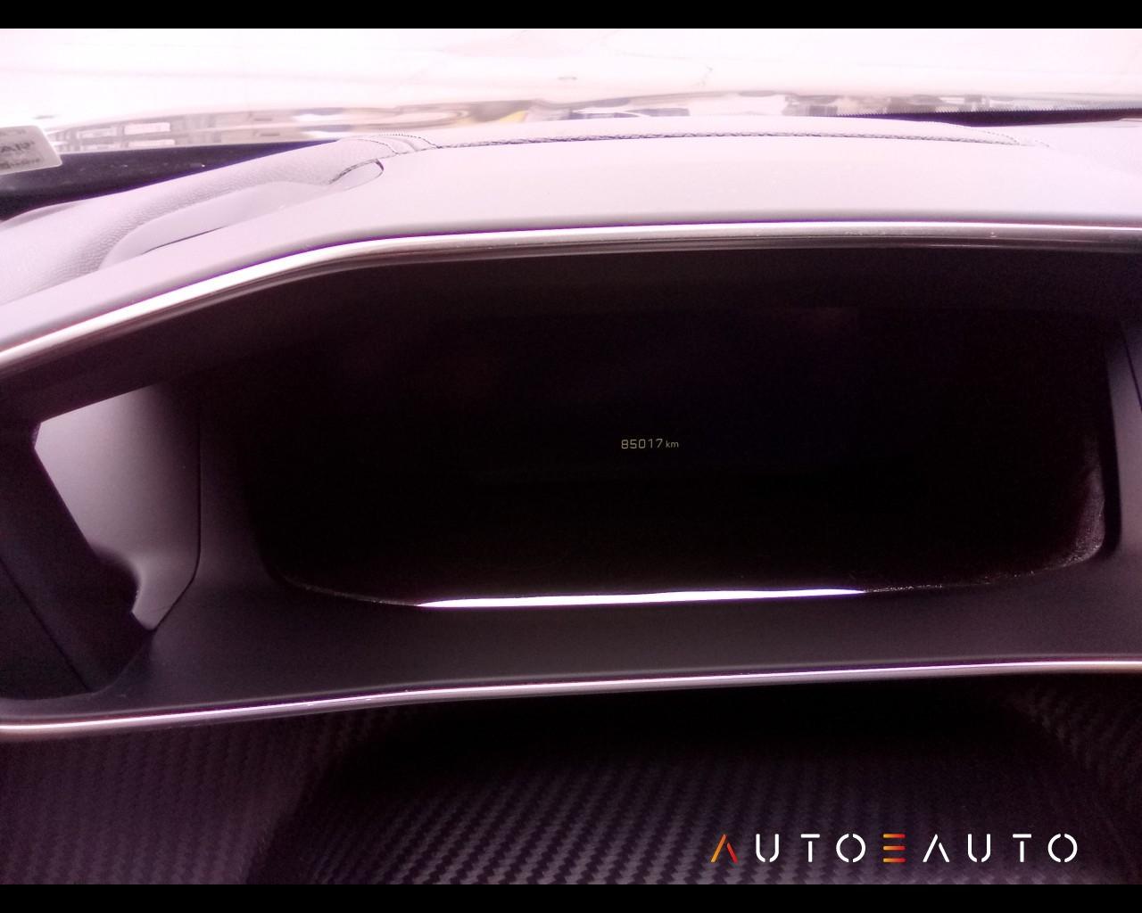 PEUGEOT 2008 II 2020 - 2008 1.2 puretech Active s&s 130cv