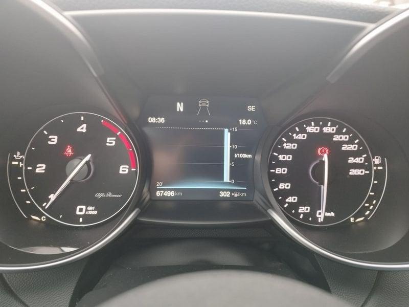 Alfa Romeo Giulia Giulia 2.2 Turbodiesel 180 CV Super