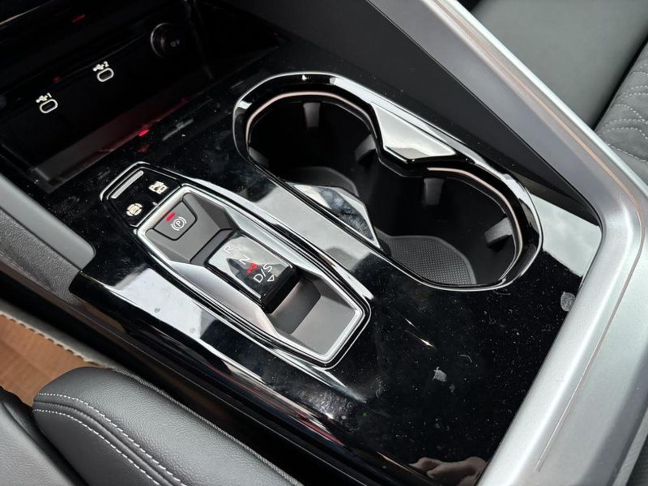 Audi Q5 SPB 40 TDI 204 CV quattro S tronic Identity Black