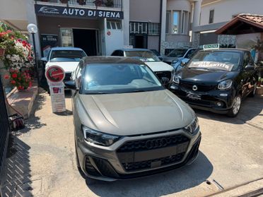 Audi A1 allstreet 30 TFSI Identity Contrast
