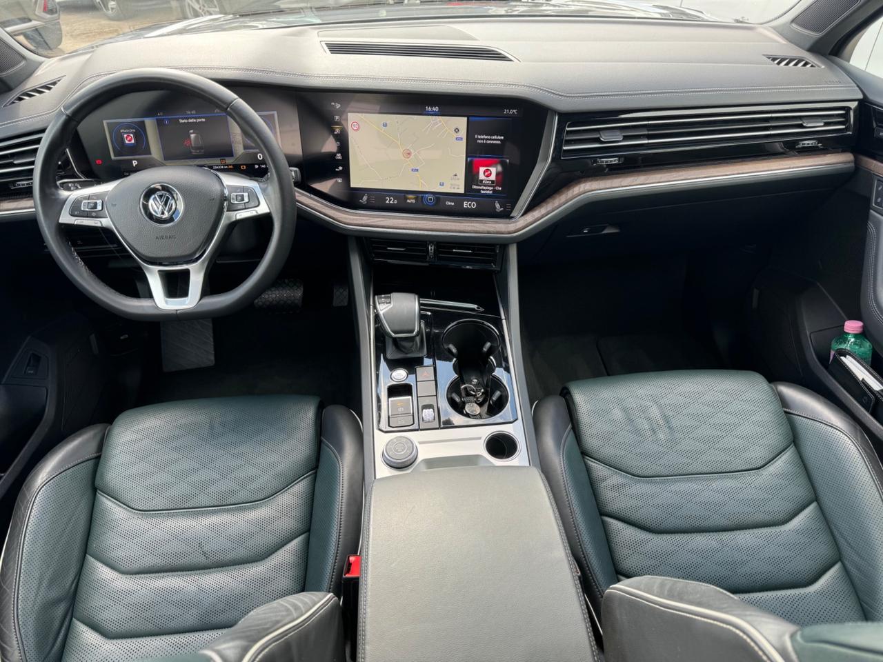 Volkswagen Touareg 3.0 V6 TDI R-Line