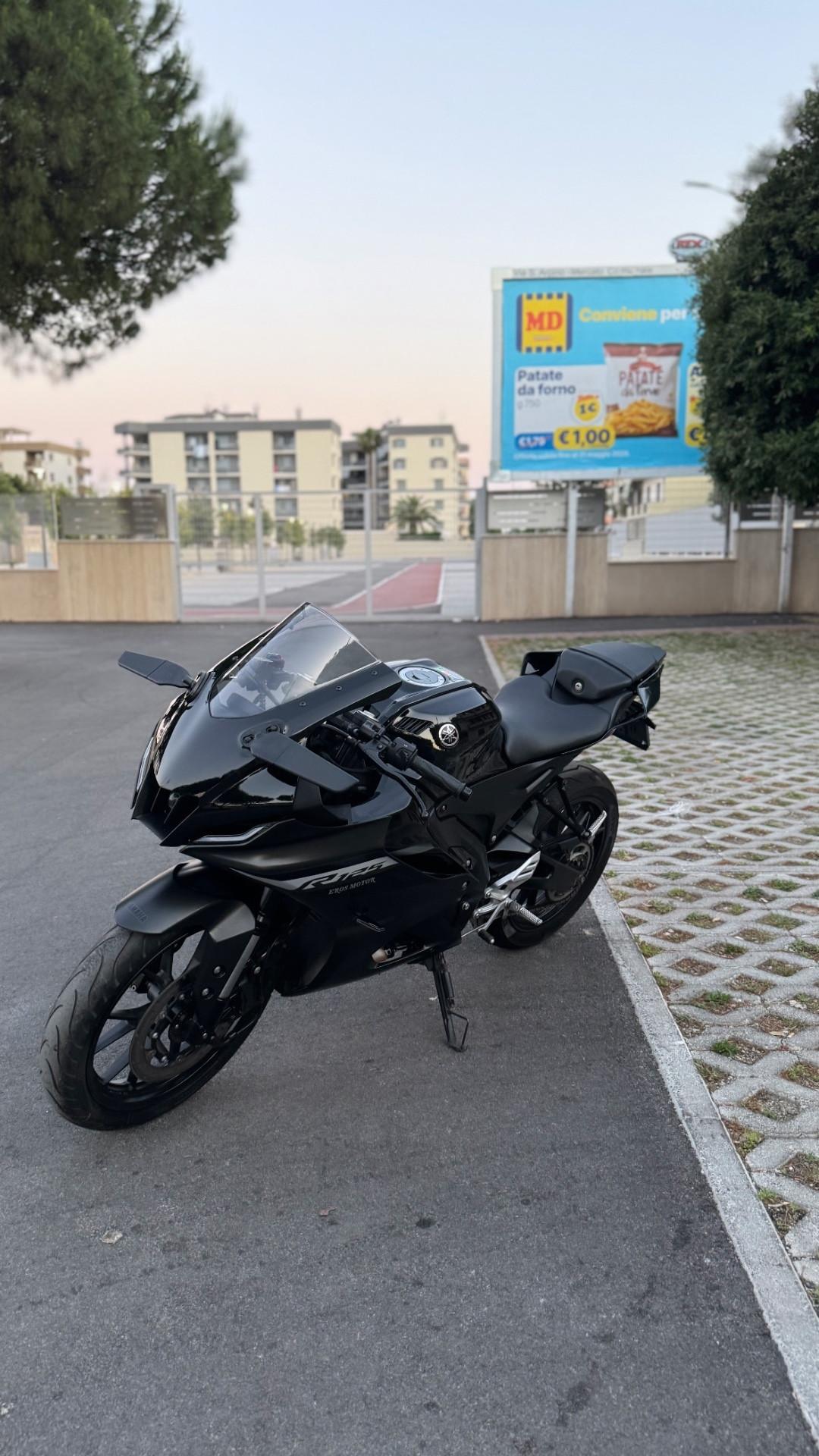 Yamaha YZF R125