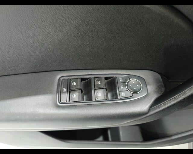 RENAULT Captur Blue dCi 115 CV Business
