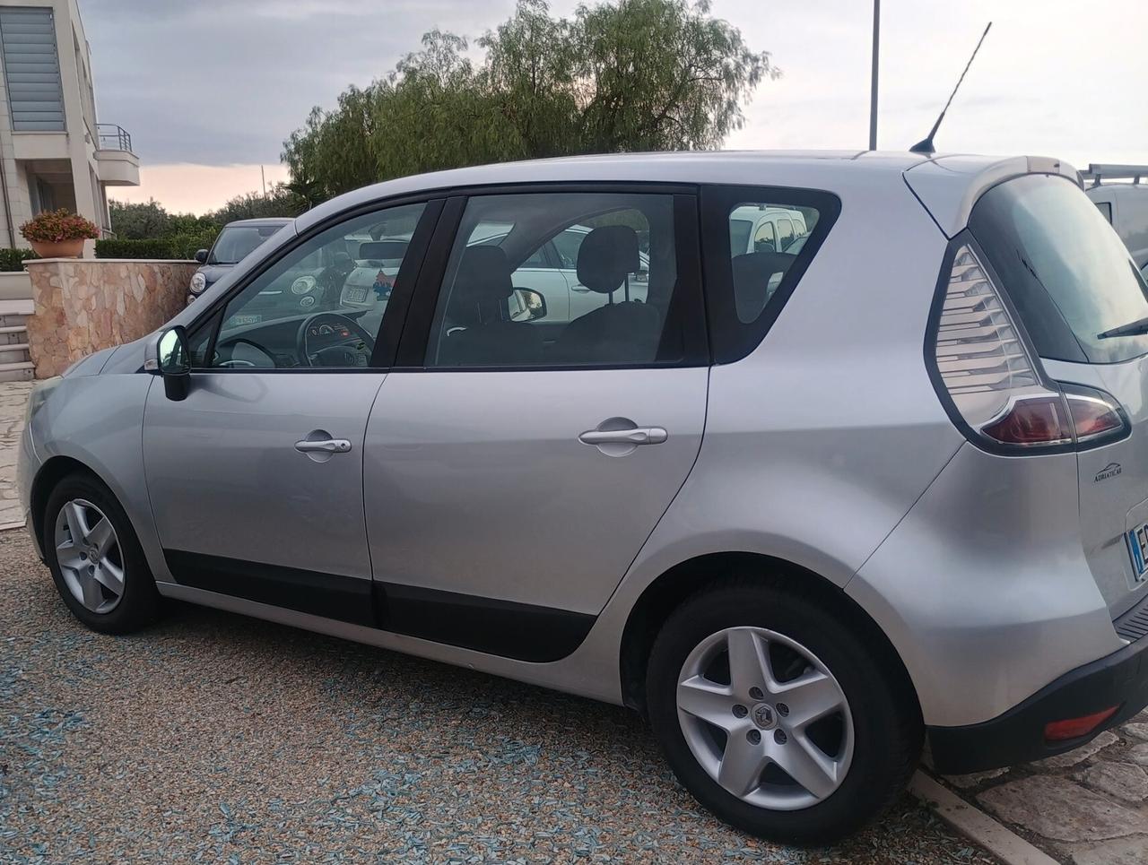 Renault Scenic Scénic 1.5 dCi 110CV Start&Stop Live