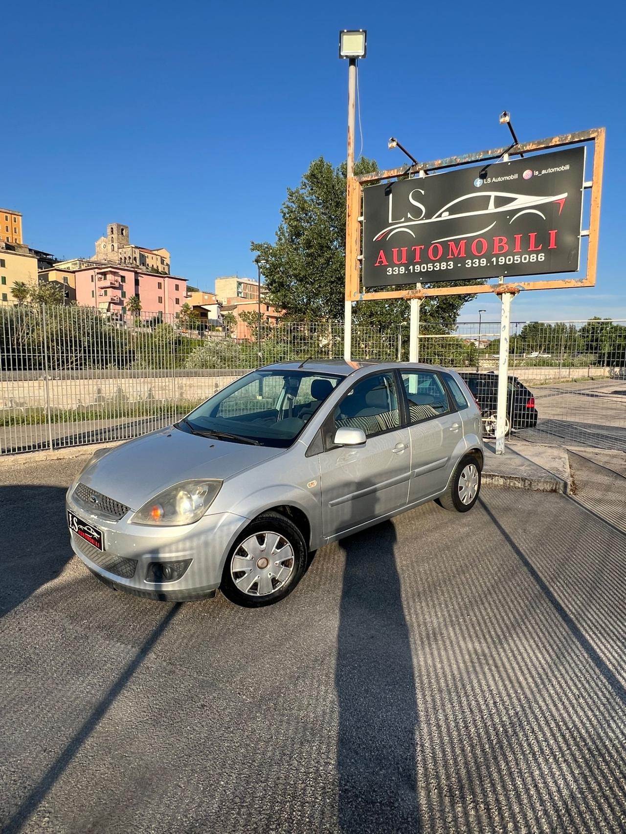Ford Fiesta 1.4 TDCi 5p. Ghia