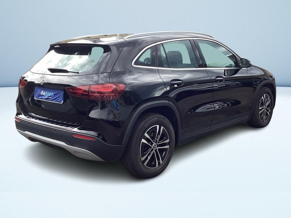 Mercedes GLA 180 180 D Progressive Advanced 8G-DCT